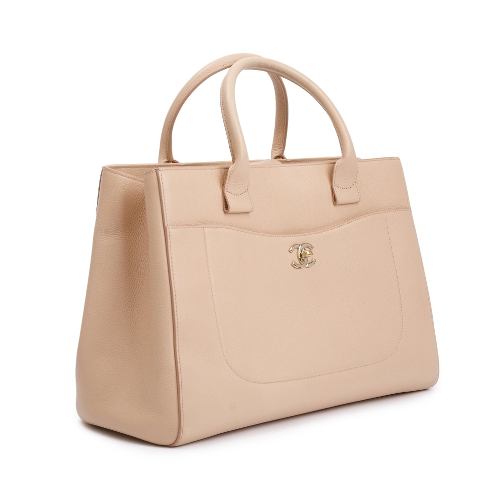 CHANEL Beige Neo Executive Tote with Strap, Authenticity Card and Dust Bag - Picture 4 of 13